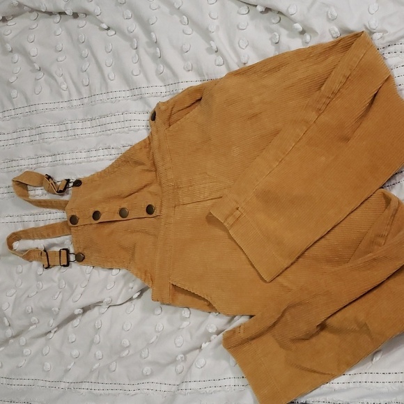 Forever 21 women's corduroy tumeric gold overalls small - Picture 2 of 9